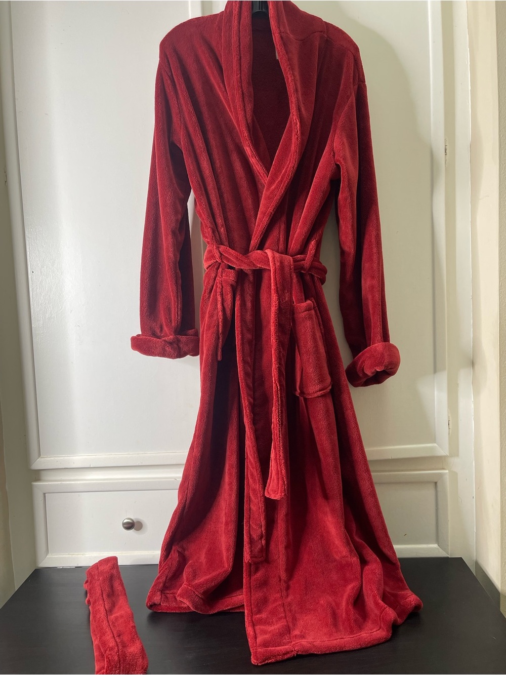 Restoration Hardware Robe Plush Red Luxury Comfy Cozy Elegant Lounge M SET
